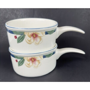 Citation Savannah Grove 2 Open Onion Soup Bowl White Magnolia Blossom Red Berry